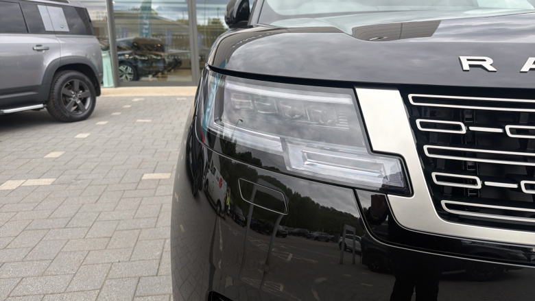 Land Rover Range Rover 3.0 P460e SE 4dr Auto Estate